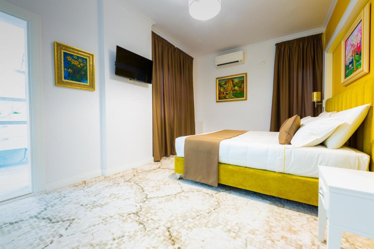 Art Hotel 티라나 외부 사진