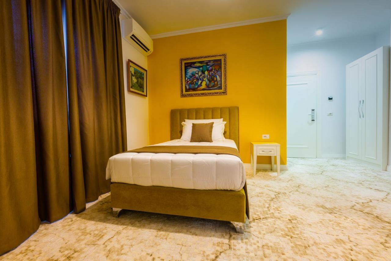 Art Hotel 티라나 외부 사진